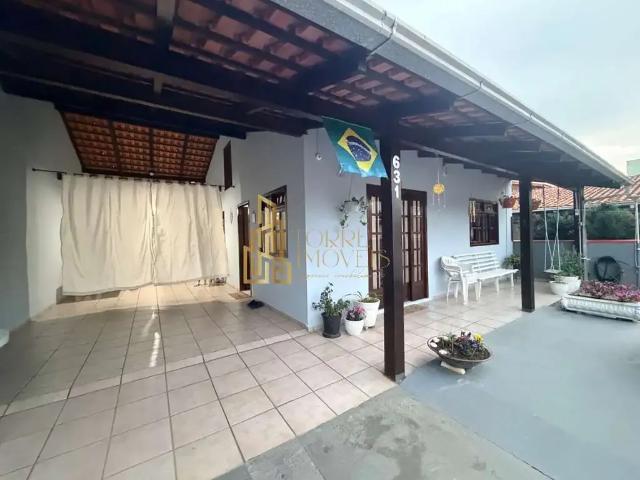Casa / Sobrado para Venda em Navegantes/SC Gravata 3 Quartos