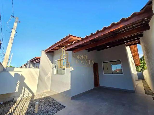 Casa / Sobrado para Venda em Navegantes/SC Meia Praia 3 Quartos
