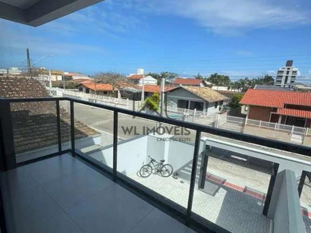 Casa / Sobrado para Venda em Navegantes/SC Meia Praia 3 Quartos