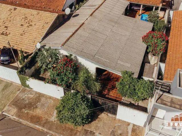 Casa / Sobrado para Venda em Naviraí/MS Centro 3 Quartos