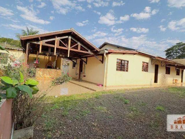 Casa / Sobrado para Venda em Naviraí/MS Centro 4 Quartos