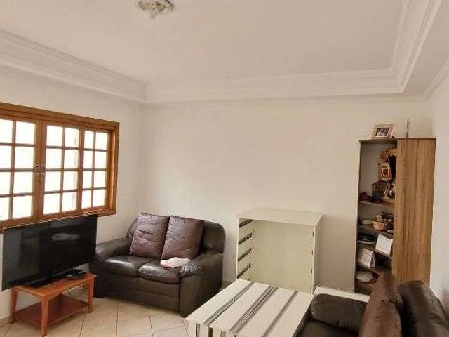Casa / Sobrado para Venda em Nazaré Paulista/SP Centro 3 Quartos