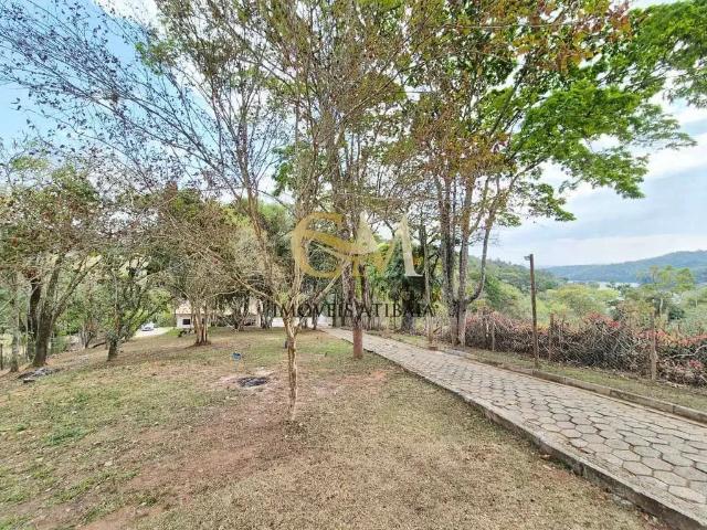 Casa / Sobrado para Venda em Nazaré Paulista/SP Centro 4 Quartos