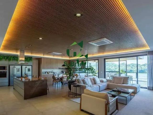 Casa / Sobrado para Venda em Nazaré Paulista/SP Centro 6 Quartos