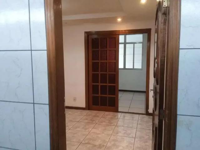 Casa / Sobrado para Venda em Nilópolis/RJ Centro 2 Quartos