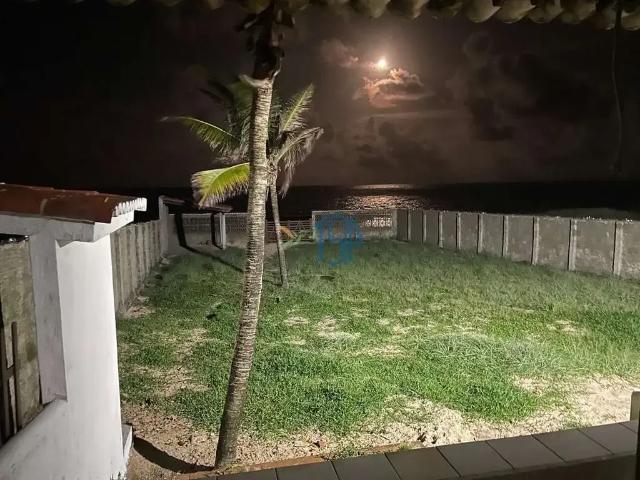 Casa / Sobrado para Venda em Nísia Floresta/RN Centro 5 Quartos