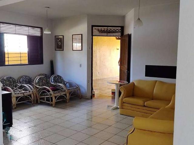 Casa / Sobrado para Venda em Nísia Floresta/RN Praia de Barreta 5 Quartos