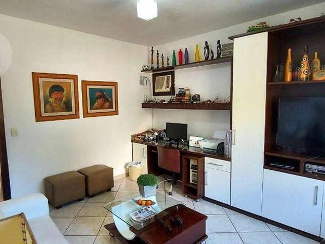 Casa / Sobrado para Venda em Niterói/RJ Camboinhas 5 Quartos
