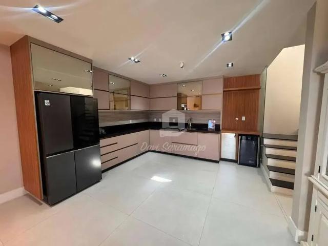Casa / Sobrado para Venda em Niterói/RJ Camboinhas 3 Quartos
