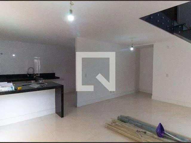 Casa / Sobrado para Venda em Niterói/RJ Cantagalo 4 Quartos
