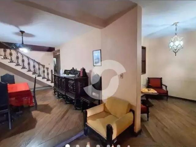 Casa / Sobrado para Venda em Niterói/RJ Centro 7 Quartos