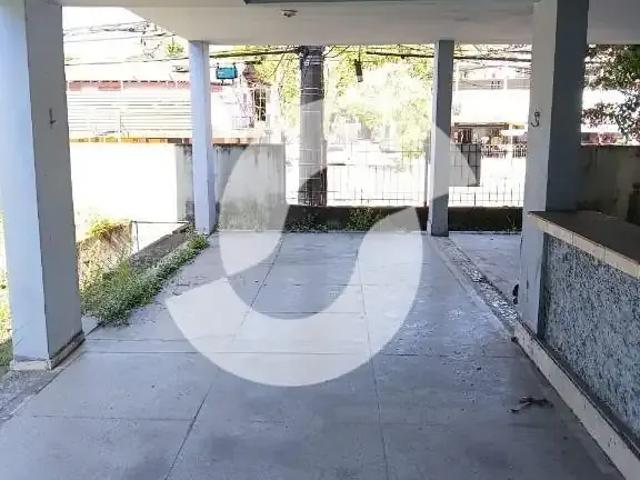 Casa / Sobrado para Venda em Niterói/RJ Badu 4 Quartos