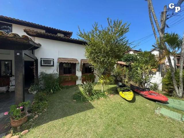 Casa / Sobrado para Venda em Niterói/RJ Badu 3 Quartos