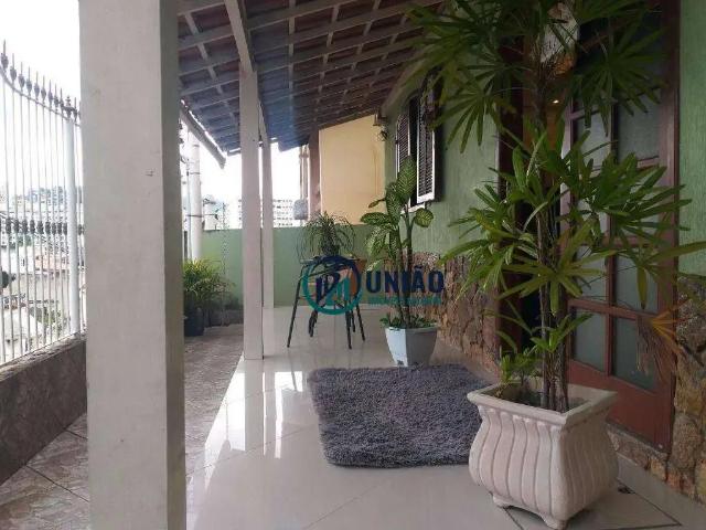 Casa / Sobrado para Venda em Niterói/RJ Barreto 2 Quartos