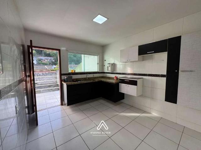 Casa / Sobrado para Venda em Niterói/RJ Engenho do Mato 2 Quartos