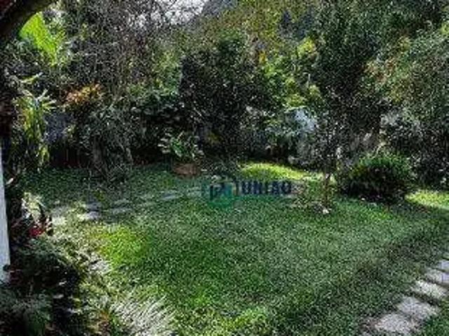 Casa / Sobrado para Venda em Niterói/RJ Engenho do Mato 3 Quartos