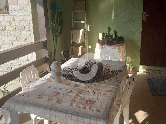Casa / Sobrado para Venda em Niterói/RJ Engenho do Mato 4 Quartos