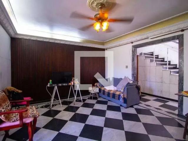 Casa / Sobrado para Venda em Niterói/RJ Fonseca 4 Quartos