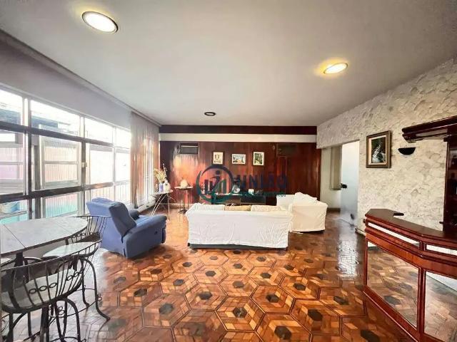 Casa / Sobrado para Venda em Niterói/RJ Fonseca 4 Quartos