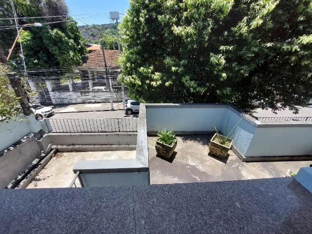 Casa / Sobrado para Venda em Niterói/RJ Fonseca 8 Quartos