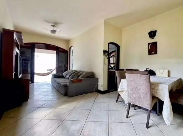 Casa / Sobrado para Venda em Niterói/RJ Fátima 3 Quartos