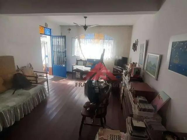 Casa / Sobrado para Venda em Niterói/RJ Ingá 4 Quartos
