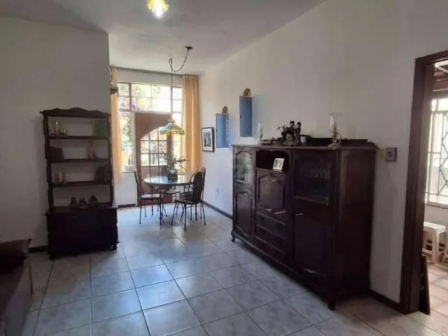 Casa / Sobrado para Venda em Niterói/RJ Icaraí 4 Quartos