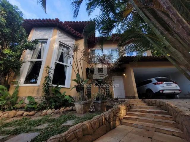 Casa / Sobrado para Venda em Niterói/RJ Itacoatiara 3 Quartos