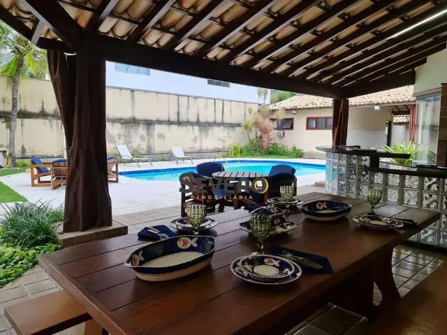 Casa / Sobrado para Venda em Niterói/RJ Itacoatiara 8 Quartos