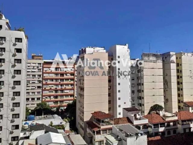 Casa / Sobrado para Venda em Niterói/RJ Itaipu 4 Quartos