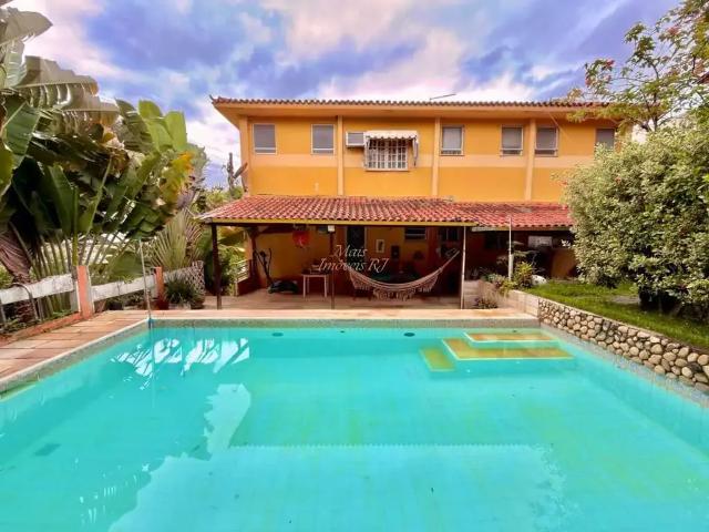Casa / Sobrado para Venda em Niterói/RJ Largo da Batalha 4 Quartos