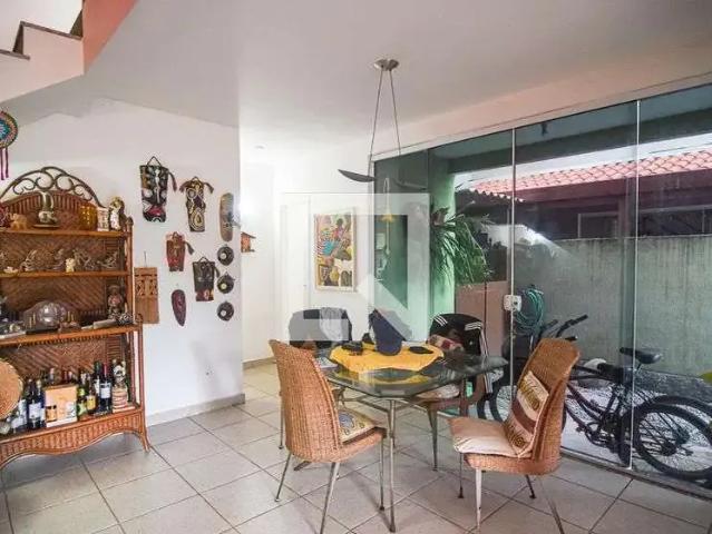 Casa / Sobrado para Venda em Niterói/RJ Maravista 3 Quartos