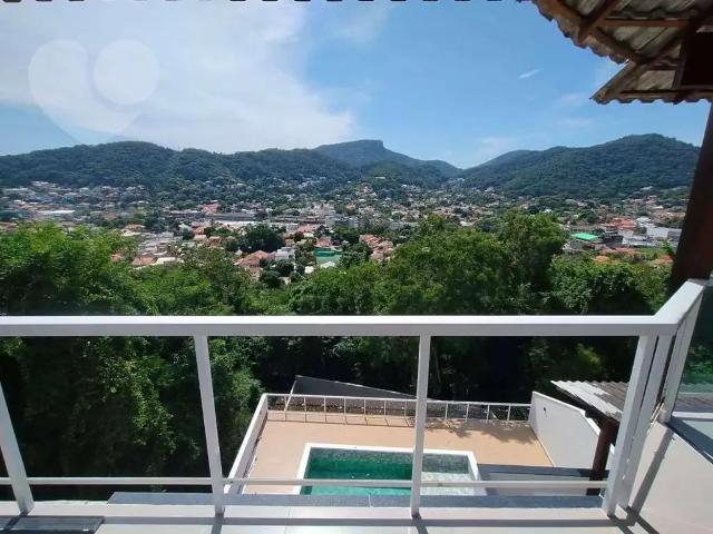 Casa / Sobrado para Venda em Niterói/RJ Maravista 4 Quartos