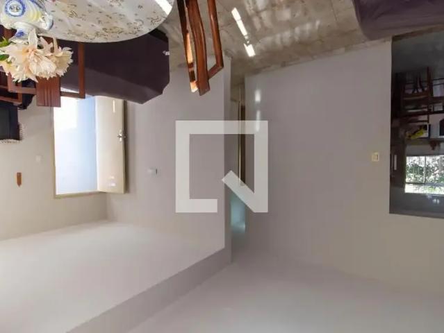 Casa / Sobrado para Venda em Niterói/RJ Maria Paula 2 Quartos