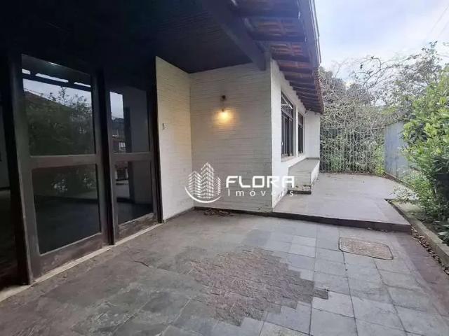 Casa / Sobrado para Venda em Niterói/RJ Maria Paula 5 Quartos