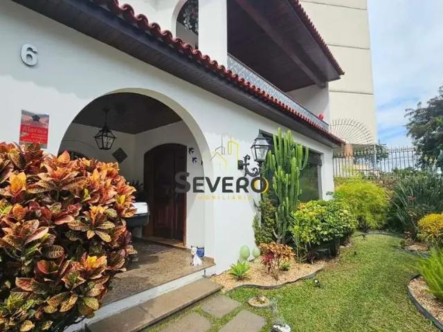 Casa / Sobrado para Venda em Niterói/RJ São Francisco 4 Quartos