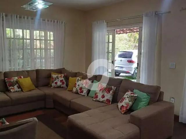 Casa / Sobrado para Venda em Niterói/RJ São Francisco 4 Quartos