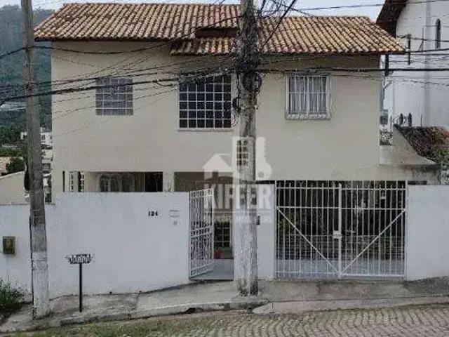 Casa / Sobrado para Venda em Niterói/RJ São Francisco 4 Quartos
