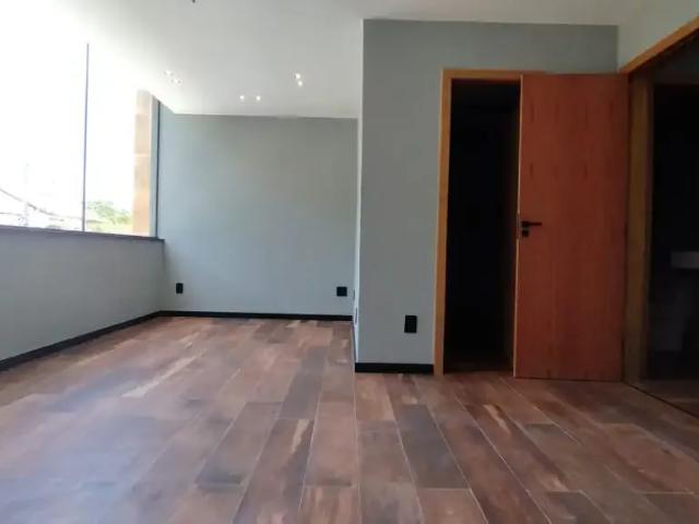 Casa / Sobrado para Venda em Niterói/RJ São Francisco 4 Quartos