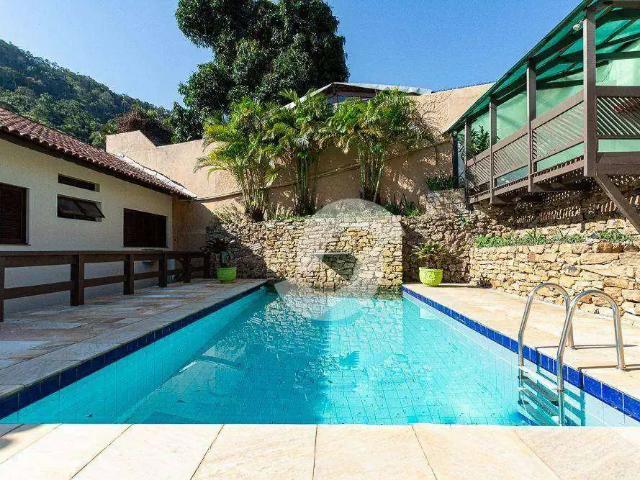 Casa / Sobrado para Venda em Niterói/RJ São Francisco 4 Quartos