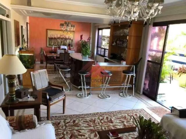 Casa / Sobrado para Venda em Niterói/RJ São Francisco 4 Quartos
