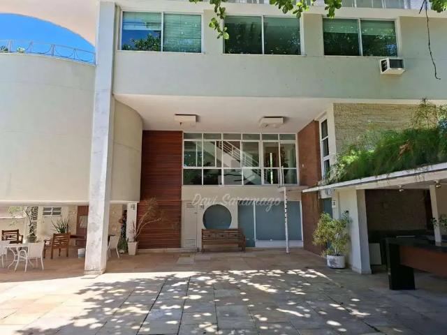 Casa / Sobrado para Venda em Niterói/RJ São Francisco 5 Quartos