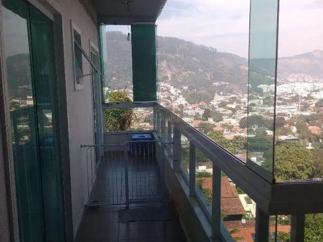 Casa / Sobrado para Venda em Niterói/RJ São Francisco 5 Quartos
