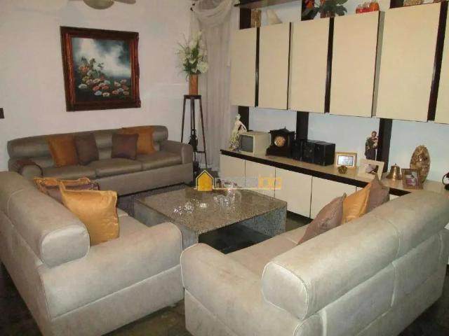 Casa / Sobrado para Venda em Niterói/RJ São Francisco 5 Quartos