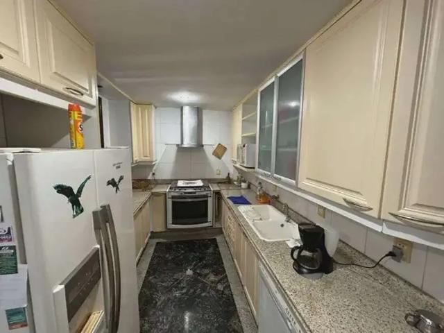 Casa / Sobrado para Venda em Niterói/RJ São Francisco 6 Quartos