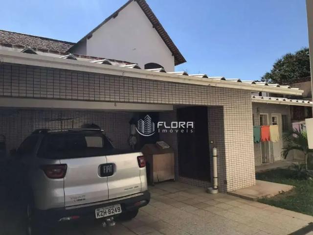 Casa / Sobrado para Venda em Niterói/RJ São Francisco 6 Quartos