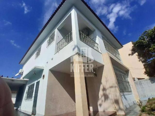 Casa / Sobrado para Venda em Niterói/RJ São Francisco 7 Quartos