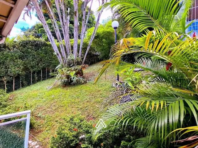 Casa / Sobrado para Venda em Niterói/RJ São Francisco 3 Quartos