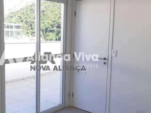 Casa / Sobrado para Venda em Niterói/RJ São Francisco 3 Quartos