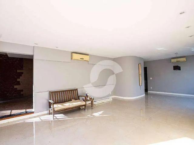 Casa / Sobrado para Venda em Niterói/RJ São Francisco 3 Quartos